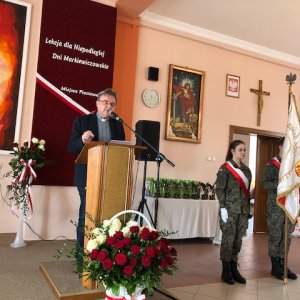 Szefowie Służb Mundurowych z wizytą w Michalickim Zespole Szkół