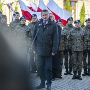 Minister Obrony Narodowej odebrał ślubowanie w Miejscu Piastowym