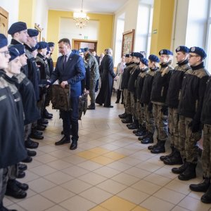 Minister Obrony Narodowej odebrał ślubowanie w Miejscu Piastowym