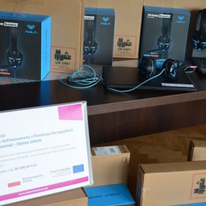 MZSP pozyskuje dla uczniów nowe laptopy