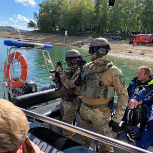 Nasze klasy mundurowe z antyterrorystami i komandosami na ćwiczeniach „Solina 2022”.