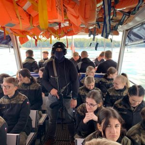 Nasze klasy mundurowe z antyterrorystami i komandosami na ćwiczeniach „Solina 2022”.