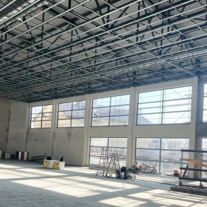 Hala sportowa w naszej szkole rośnie w szybkim tempie …