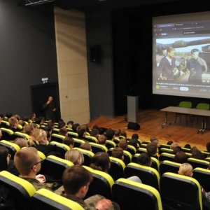 „Fejkoodporni”  w naszej szkole - konferencja Ministerstwa Obrony Narodowej nt. zagrożeń cybernetycznych