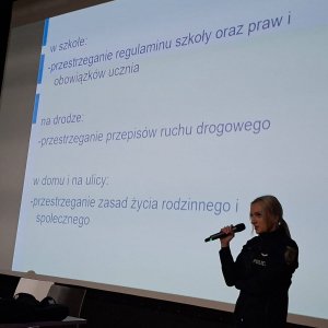 Bezpieczeństwo ważna rzecz. Seria spotkań z policjantami