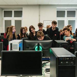 W MZSP Dni Otwarte Przygoda z Nauką - warsztaty naukowe z udziałem uczniów szkół podstawowych