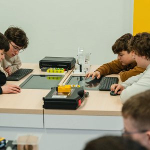 W MZSP Dni Otwarte Przygoda z Nauką - warsztaty naukowe z udziałem uczniów szkół podstawowych